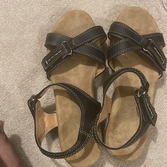 Sandals - Picture 2 of 2